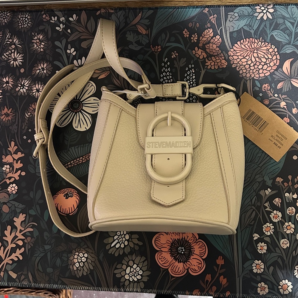 Steve Madden Beige Crossbody Bag with Strap